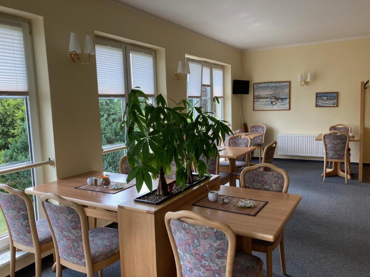 Hotel Restaurant Am Worns Berg Broock Екстер'єр фото